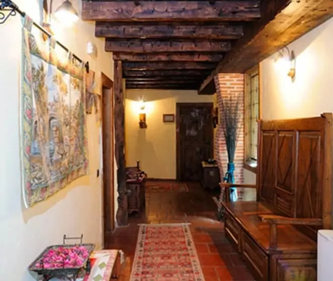 ペンション La Posada Ducal