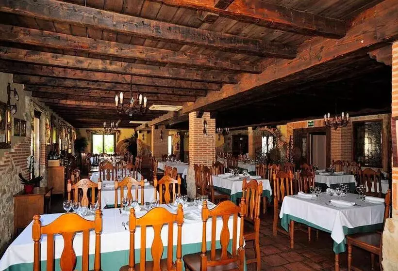 ペンション La Posada Ducal