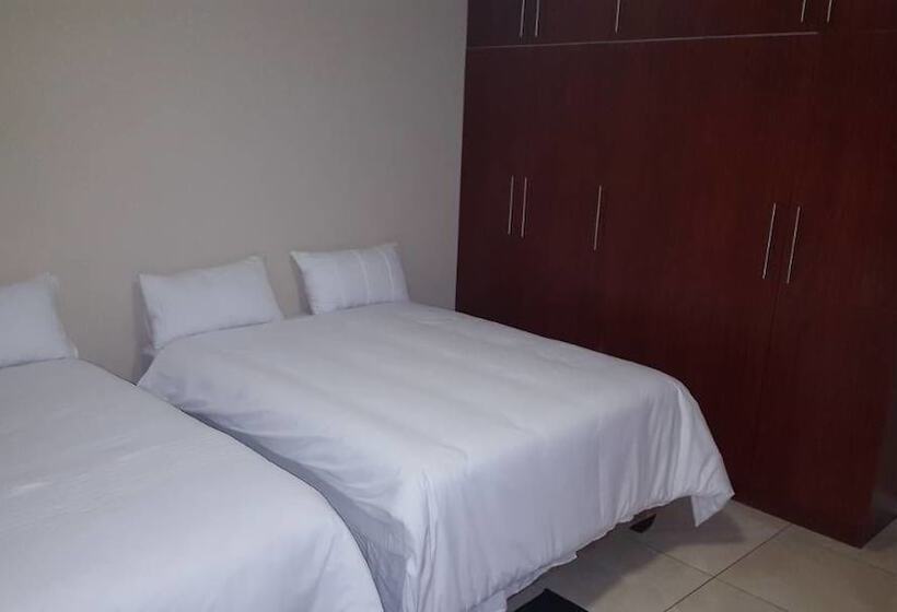 پانسیون Lanipo Windhoek Guesthouse