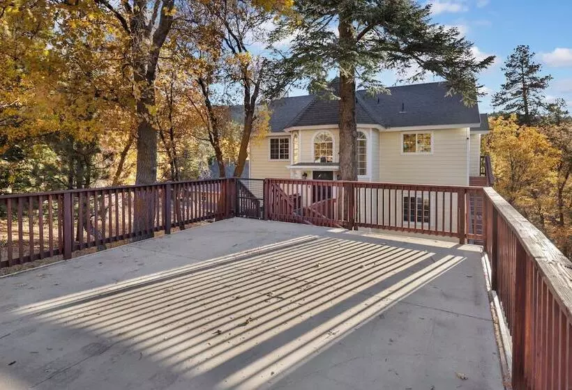 Slope View Chalet #2076