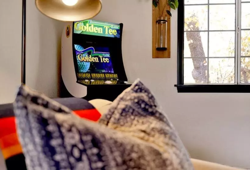 Slope View Chalet #2076