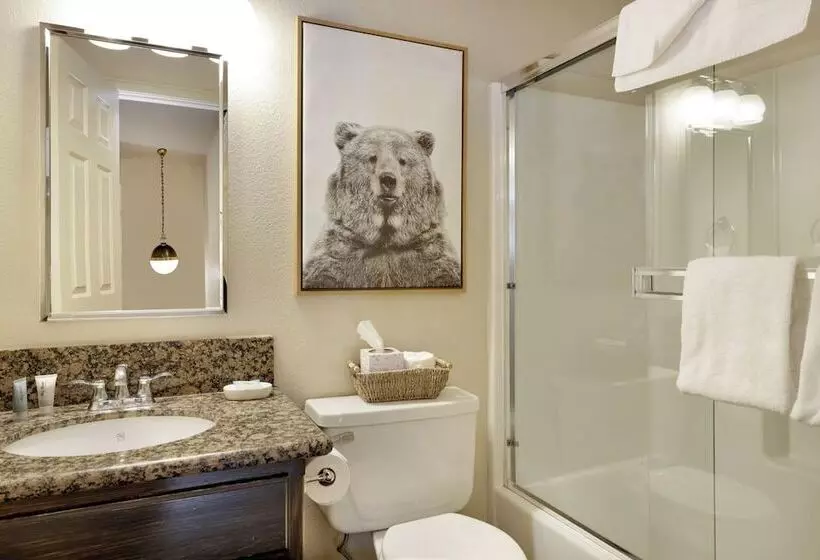 Slope View Chalet #2076