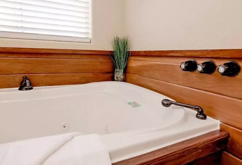 Slope View Chalet #2076