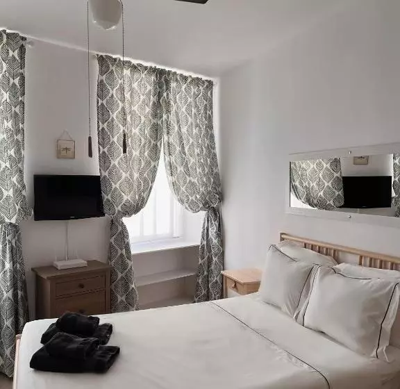 پانسیون Engineer Lane House