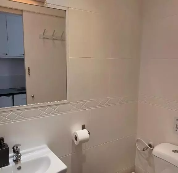 پانسیون Engineer Lane House