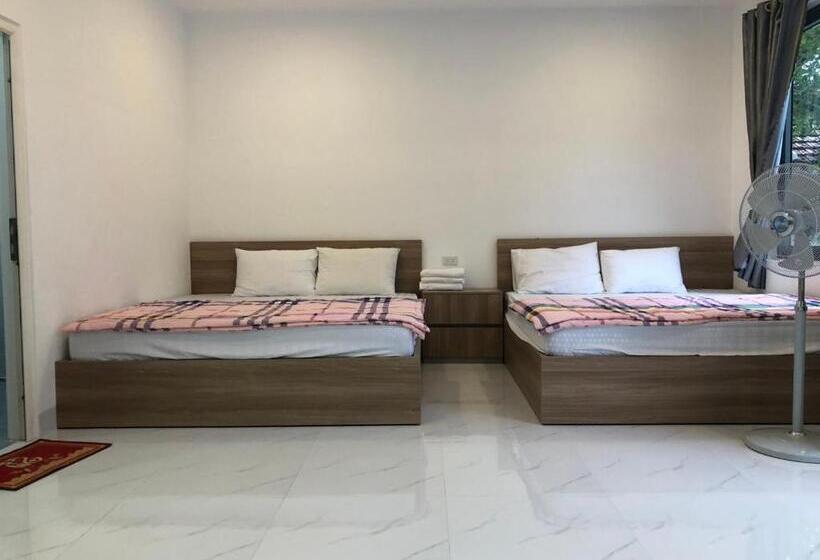 استراحتگاه Gem Island