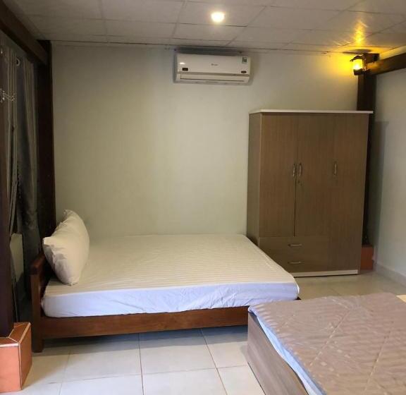 استراحتگاه Gem Island