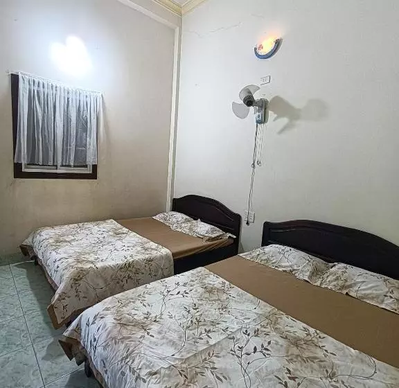 Aamiaismajoitus (B&B) Nhà Nghỉ Minh Nguyệt