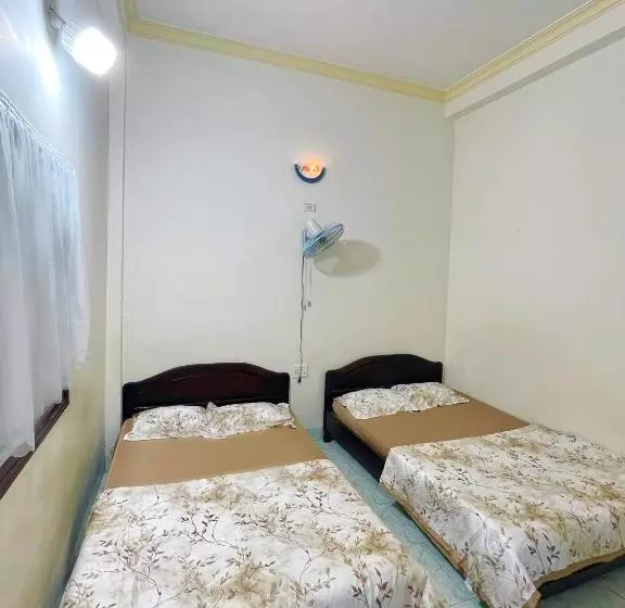 Aamiaismajoitus (B&B) Nhà Nghỉ Minh Nguyệt