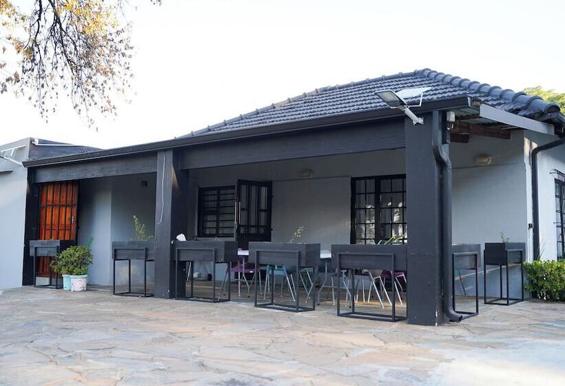 Пансион Aqua Guest House