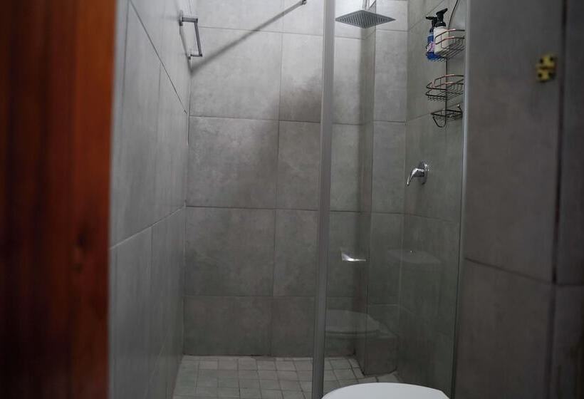 Пансион Aqua Guest House