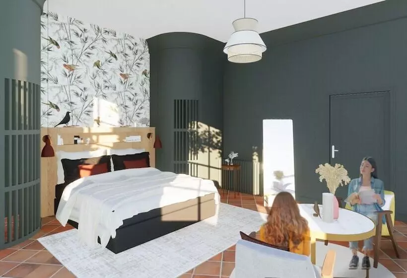 Hotelli Le Domaine De Camboyer, The Originals Collection