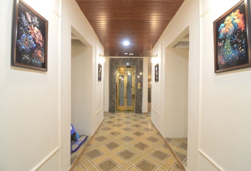 Hotel Sundar Vilas 100 Meters From Shrinathji Temple