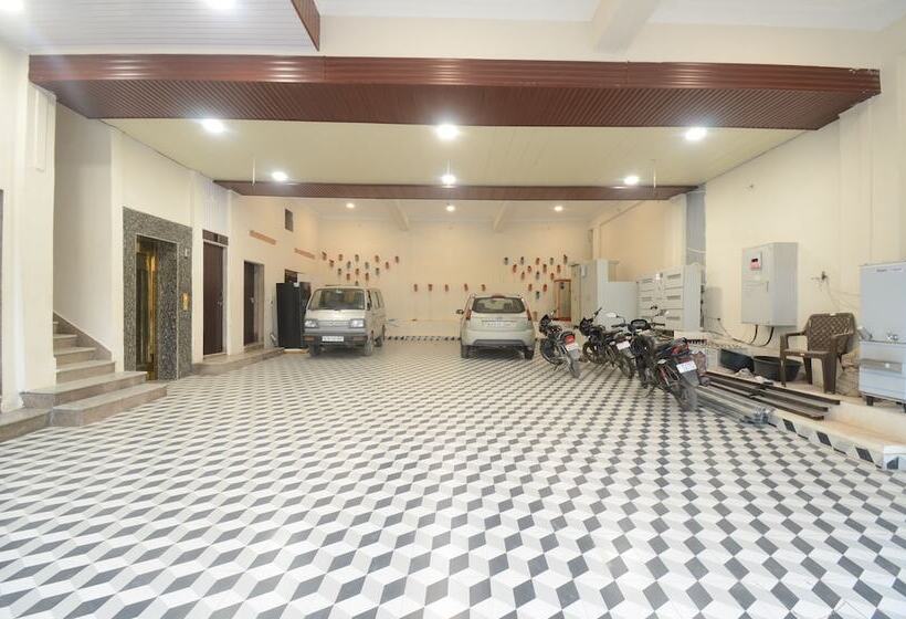 Hotel Sundar Vilas 100 Meters From Shrinathji Temple