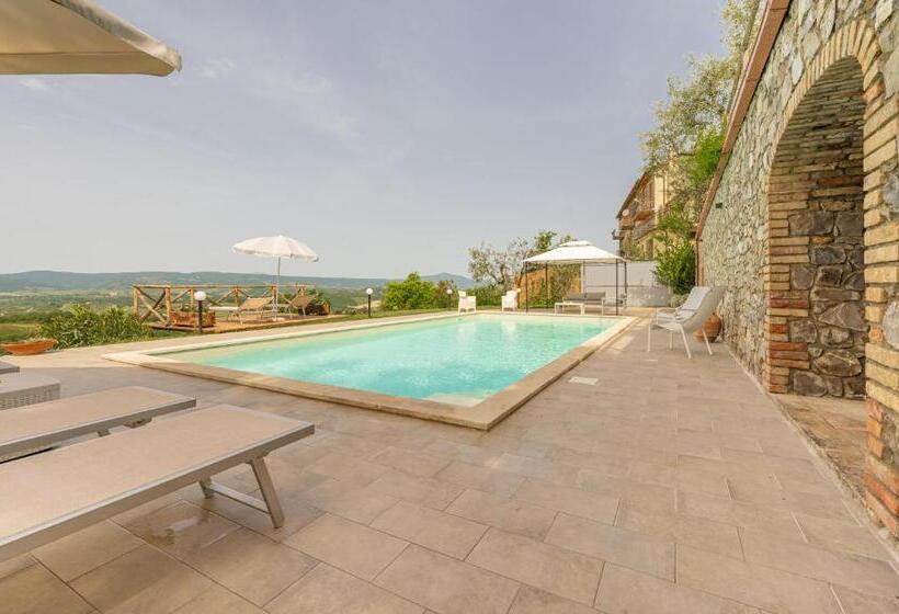 Pension Casale Belvedere   Salt Pool And Garden