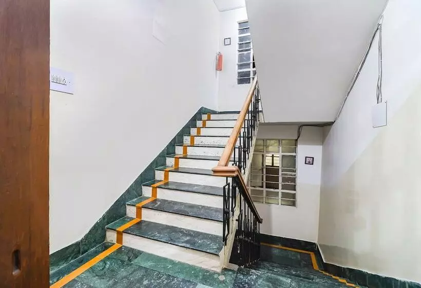 Fabhotel Nand