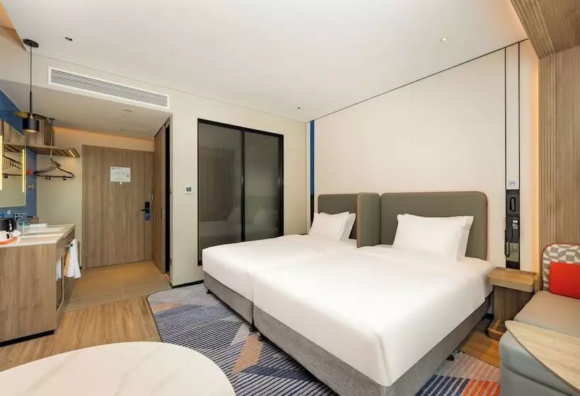 Hotelli Holiday Inn Express Langfang Yanjiao, An Ihg