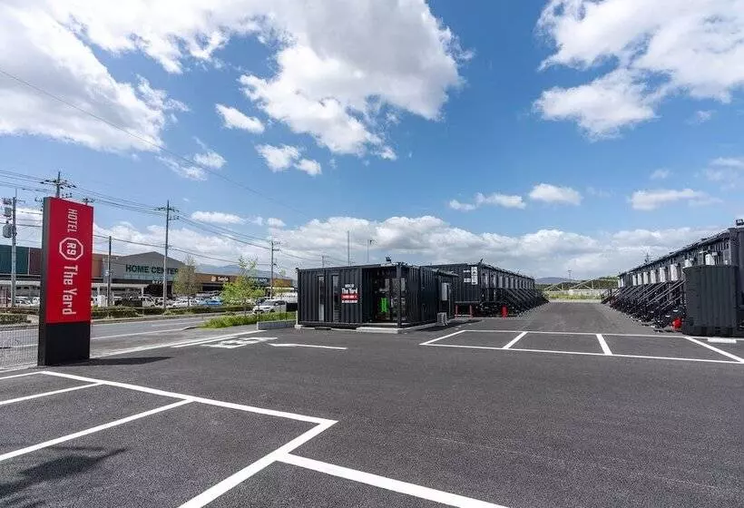 Hotelli R9 The Yard Kanra