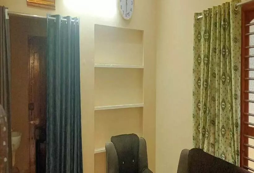 Hotelli Arumugam Residency Ac