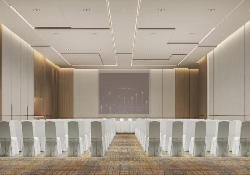 Otel Holiday Inn Guiyang Airport, An Ihg