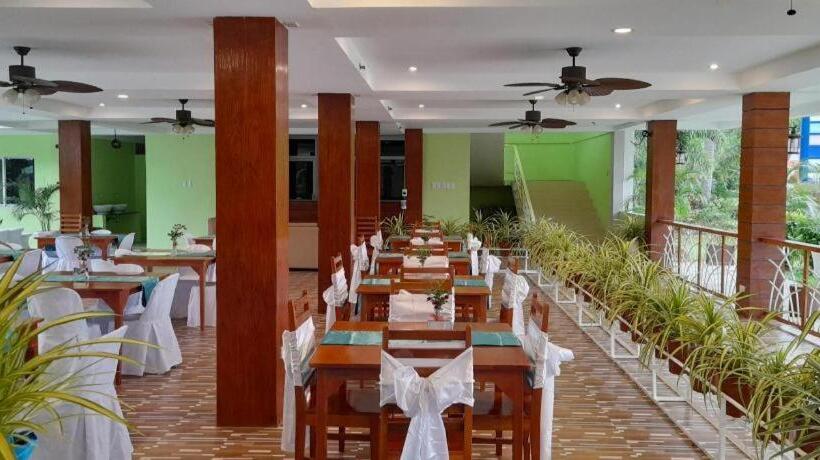 호텔 Camotes Tourist Inn