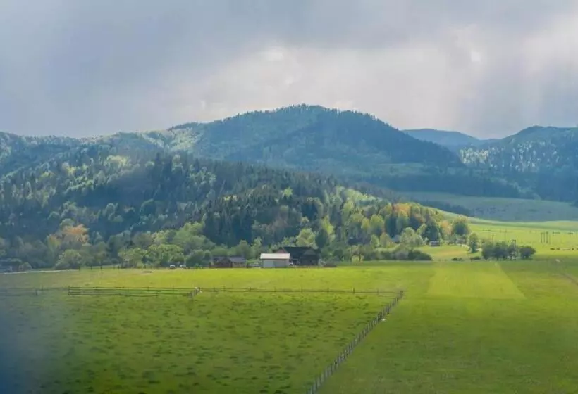 Majatalo Penzión Malý Majer Podlesok
