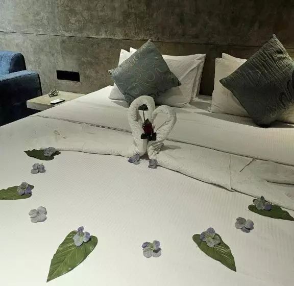 پانسیون Serene Sands Villa