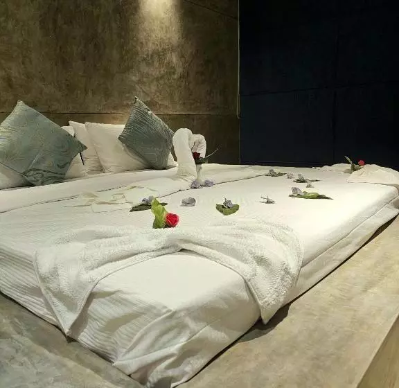 پانسیون Serene Sands Villa