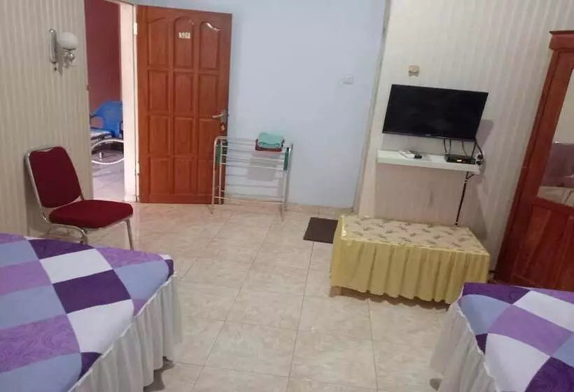 Majatalo Wisma Sederhana