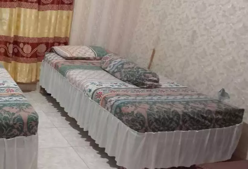 Majatalo Wisma Sederhana