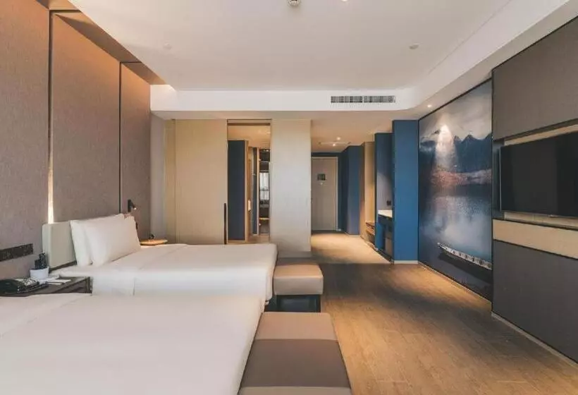 Atour Hotel Wenzhou Yueqing Nanhong Plaza