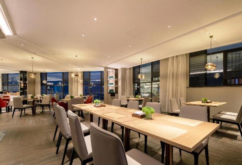 Echeng Hotel Chongyang County Government Xiangshan No.1