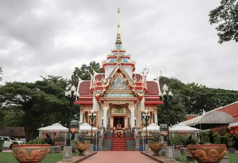 Hotelli เมล่อนลอยฟ้า