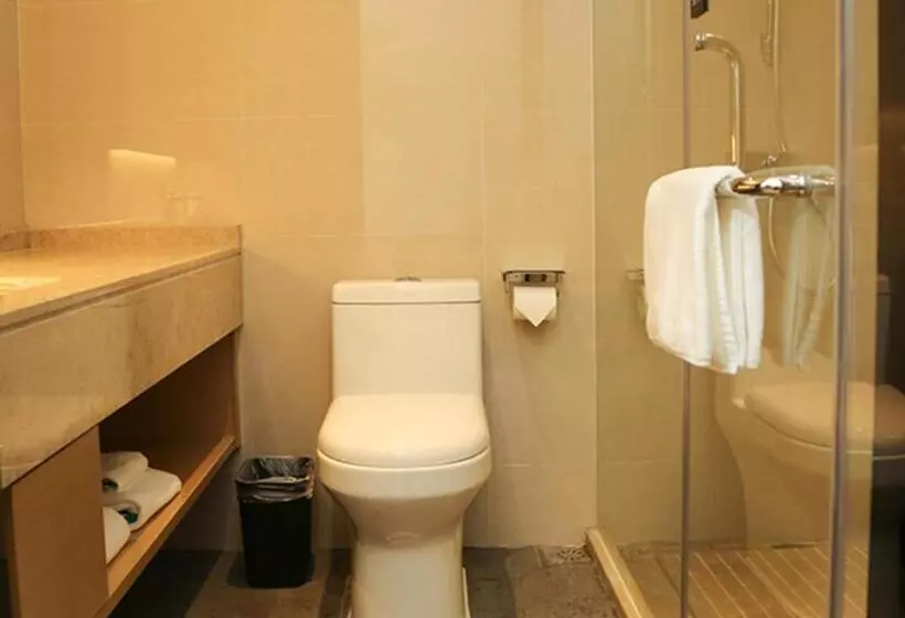 Hotelli City Comfort Inn Maoming Binhai New Area Diancheng