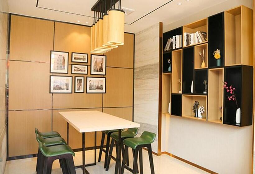 Отель City Comfort Inn Maoming Binhai New Area Diancheng