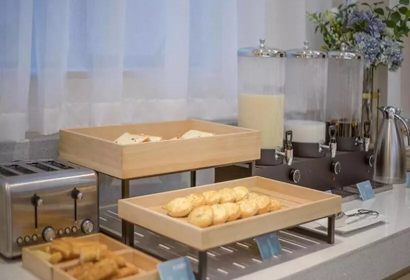 ホテル City Comfort Inn Wuzhou Xijiang Thrid Bridge