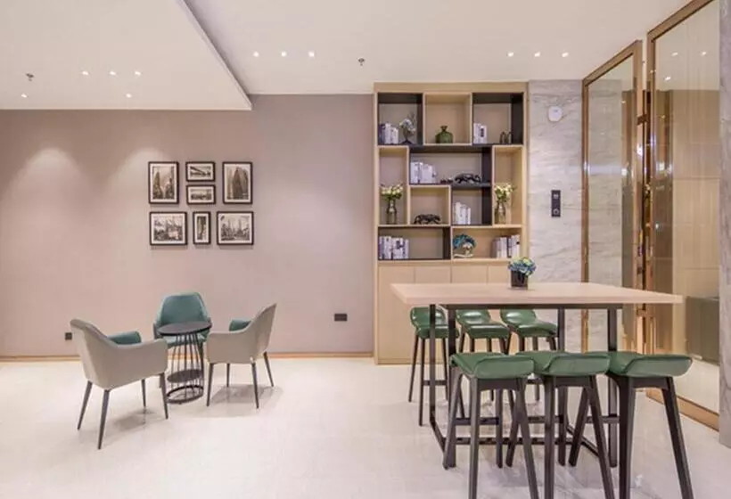 ホテル City Comfort Inn Wuzhou Xijiang Thrid Bridge