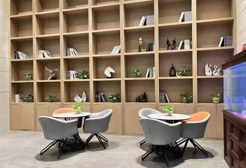 Hotelli Green Tree Inn Aksu Municipal Government