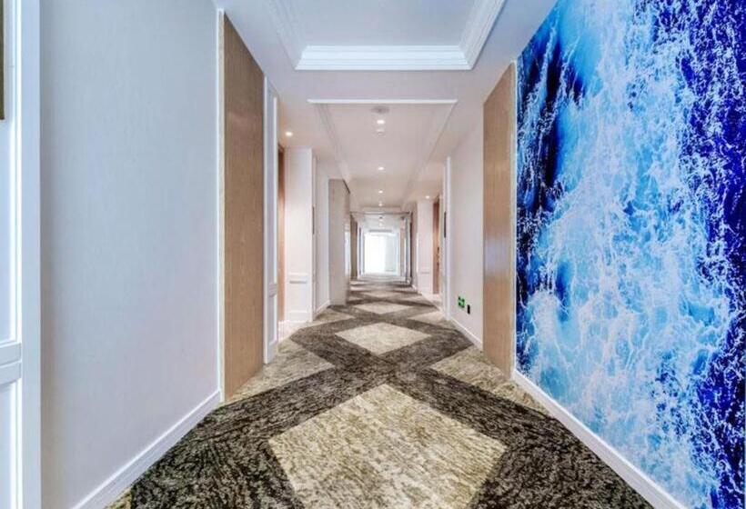 Vienna Hotel Sichuan Hejiang Yangtze River Bridge