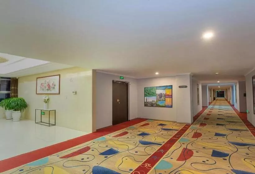 Chonpines Hotel Jining Quanmin Fitness Plaza