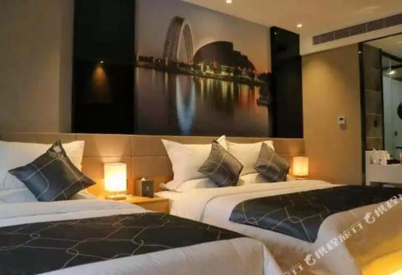 Chonpines Hotel·s Liaocheng City Centre Wuxing Department Store