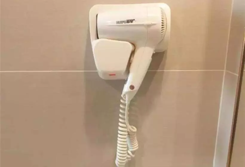 Hotelli City Comfort Inn Huangshi Daye Tongluowan Business Street