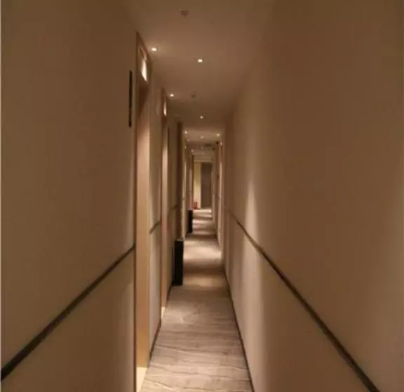 ホテル City Comfort Inn Kaifeng Xiaosongcheng Qingming Shangheyuan