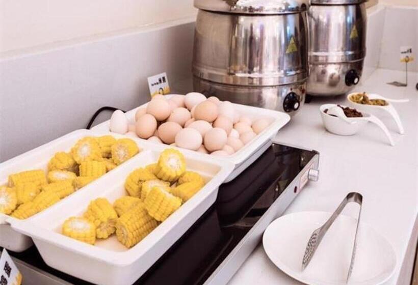 酒店 City Comfort Inn Lingshui Central Avenue Bus Station