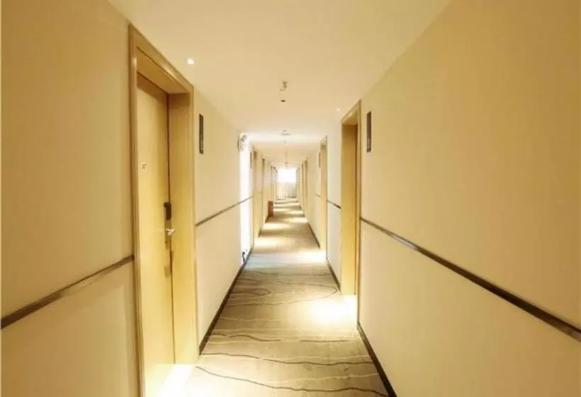 Hotelli City Comfort Inn Liuzhou Gubu Street Ma Anshan Park