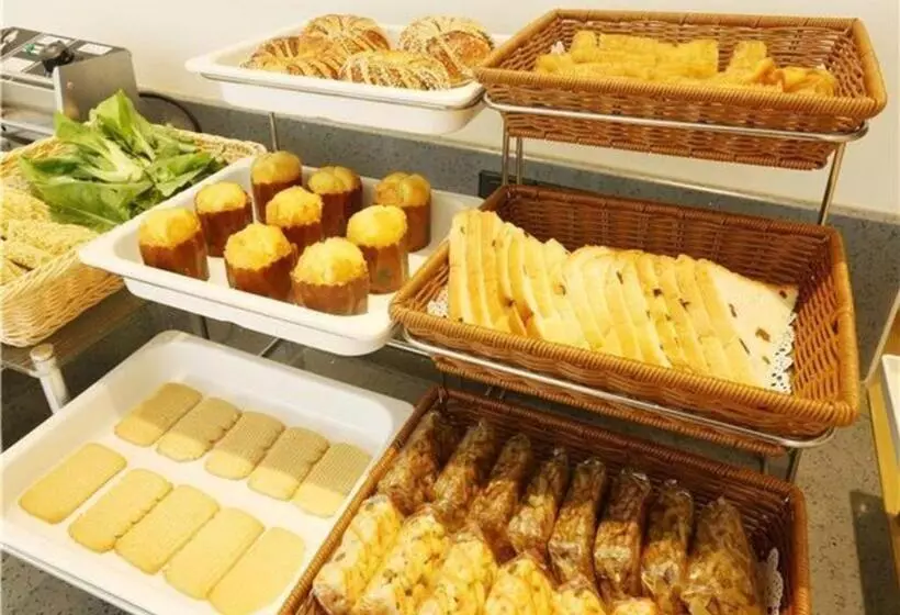 Hotelli City Comfort Inn Liuzhou Gubu Street Ma Anshan Park