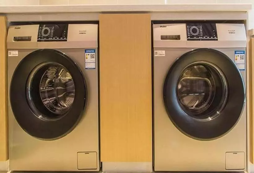 Hotelli City Comfort Inn Nanning International Exhibition Jinhu Plaza