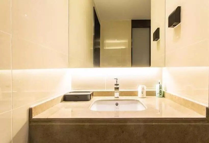 Hotelli City Comfort Inn Nanning International Exhibition Jinhu Plaza