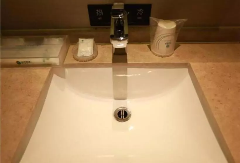 ホテル City Comfort Inn Qingyuan City Plaza Hefu Dongcheng