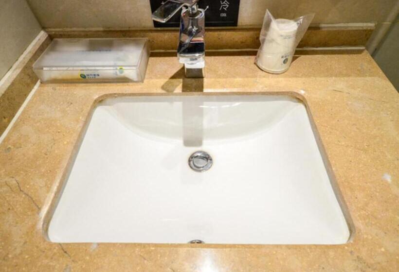 בית מלון כפרי City Comfort Inn Suizhou Railway Station